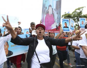 Familias nicaragüenses exigen justicia para las víctimas del terrorismo golpista