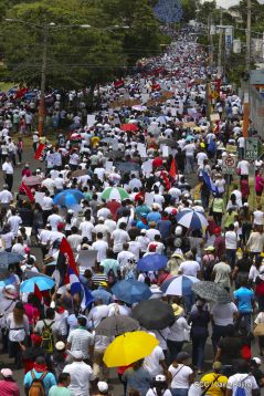 Familias nicaragüenses exigen justicia para las víctimas del terrorismo golpista