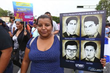 Estudiantes comprometidos por la Paz y la Justicia para las víctimas del terrorismo golpista