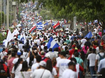 Estudiantes comprometidos por la Paz y la Justicia para las víctimas del terrorismo golpista
