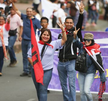 Estudiantes comprometidos por la Paz y la Justicia para las víctimas del terrorismo golpista