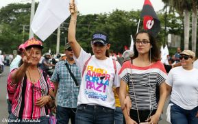 Estudiantes comprometidos por la Paz y la Justicia para las víctimas del terrorismo golpista