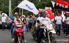 Estudiantes comprometidos por la Paz y la Justicia para las víctimas del terrorismo golpista