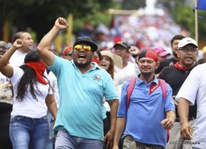 Demandan justicia para víctimas del terrorismo