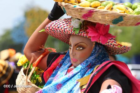 Managua de fiesta: Carnaval en la Bolívar y despedida de Minguito