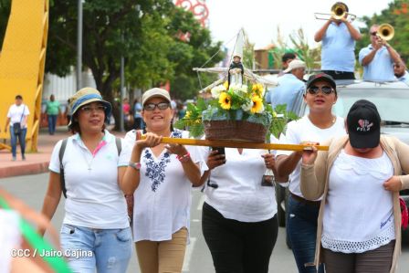 Managua de fiesta: Carnaval en la Bolívar y despedida de Minguito