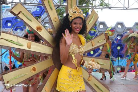 Managua de fiesta: Carnaval en la Bolívar y despedida de Minguito