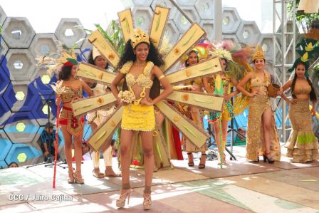 Managua de fiesta: Carnaval en la Bolívar y despedida de Minguito