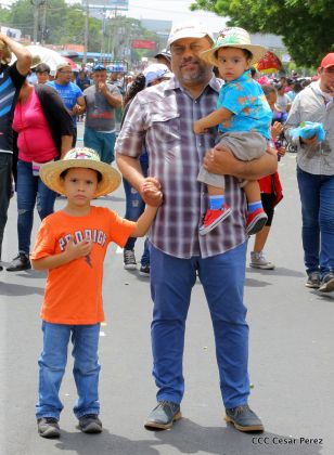 Managua de fiesta: Carnaval en la Bolívar y despedida de Minguito