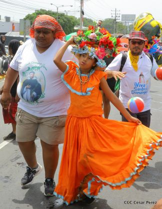 Managua de fiesta: Carnaval en la Bolívar y despedida de Minguito