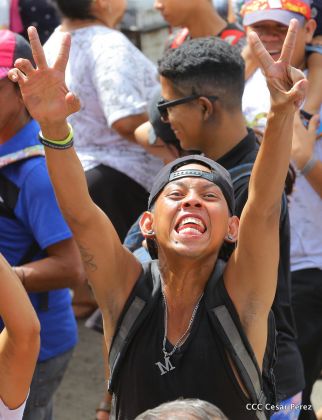 Managua de fiesta: Carnaval en la Bolívar y despedida de Minguito