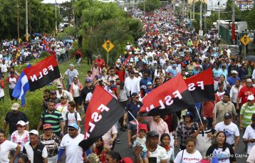 Nicaragüenses reclaman paz y justicia en las calles 