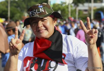 Nicaragüenses reclaman paz y justicia en las calles 