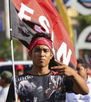 Nicaragüenses reclaman paz y justicia en las calles 