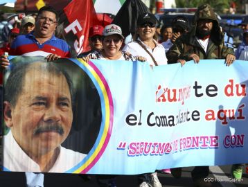 Nicaragüenses reclaman paz y justicia en las calles 