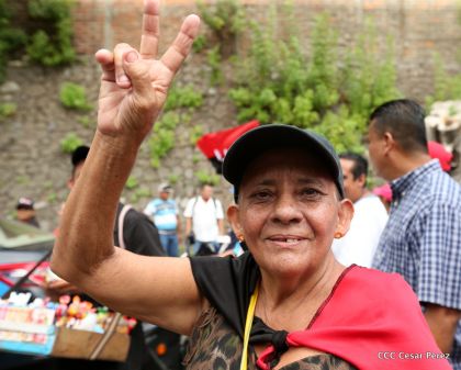 Nicaragüenses reclaman paz y justicia en las calles 