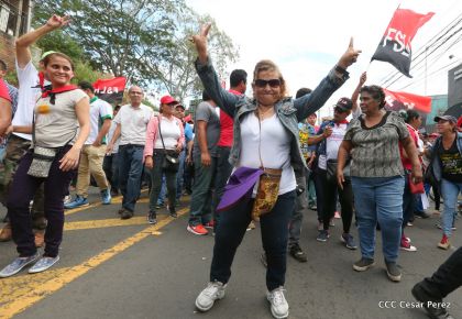 Nicaragüenses reclaman paz y justicia en las calles 