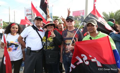 Nicaragüenses reclaman paz y justicia en las calles 
