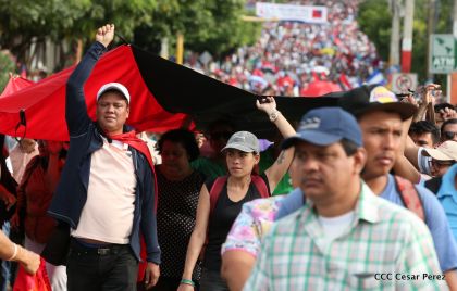 Nicaragüenses reclaman paz y justicia en las calles 