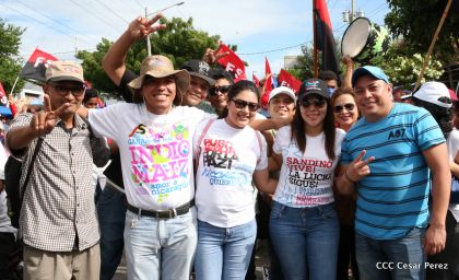 Nicaragüenses reclaman paz y justicia en las calles 