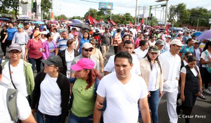 Nicaragüenses reclaman paz y justicia en las calles 