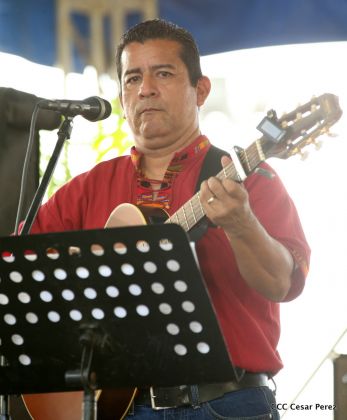 Nicaragüenses reclaman paz y justicia en las calles 