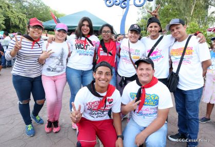 Nicaragüenses reclaman paz y justicia en las calles 