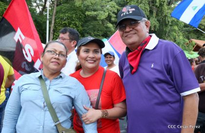 Nicaragüenses reclaman paz y justicia en las calles 