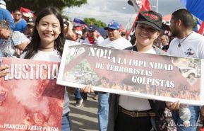 Mar de pueblo reclama justicia y reparación para las víctimas y castigo para los terroristas golpistas