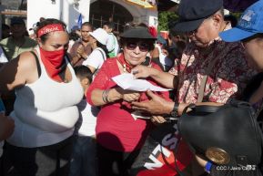 Mar de pueblo reclama justicia y reparación para las víctimas y castigo para los terroristas golpistas