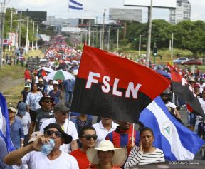 Mar de pueblo reclama justicia y reparación para las víctimas y castigo para los terroristas golpistas