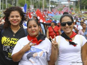 Mar de pueblo reclama justicia y reparación para las víctimas y castigo para los terroristas golpistas