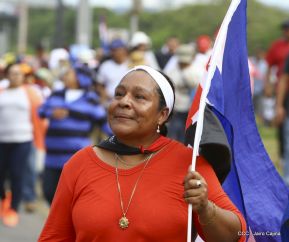Mar de pueblo reclama justicia y reparación para las víctimas y castigo para los terroristas golpistas