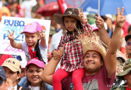 Mar de pueblo reclama justicia y reparación para las víctimas y castigo para los terroristas golpistas