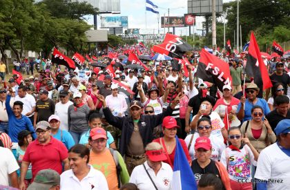 Mar de pueblo reclama justicia y reparación para las víctimas y castigo para los terroristas golpistas