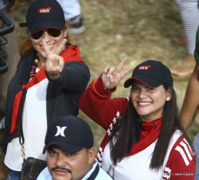 Miles piden Justicia para las víctimas del terrorismo golpista y conmemoran el 38 Aniversario de la Alfabetización