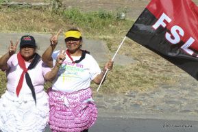 Miles piden Justicia para las víctimas del terrorismo golpista y conmemoran el 38 Aniversario de la Alfabetización