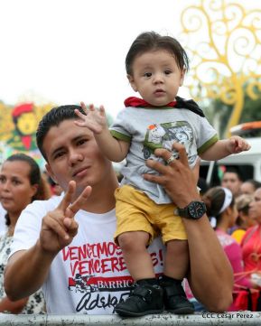 Miles piden Justicia para las víctimas del terrorismo golpista y conmemoran el 38 Aniversario de la Alfabetización