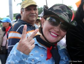 Miles piden Justicia para las víctimas del terrorismo golpista y conmemoran el 38 Aniversario de la Alfabetización