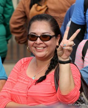 Miles piden Justicia para las víctimas del terrorismo golpista y conmemoran el 38 Aniversario de la Alfabetización