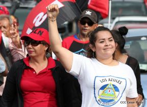 Miles piden Justicia para las víctimas del terrorismo golpista y conmemoran el 38 Aniversario de la Alfabetización