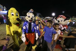 Inauguración de Parque de la Niñez Feliz en Estelí (NOCHE)
