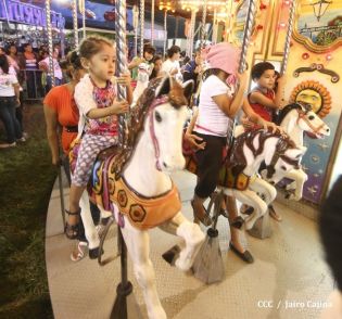 Inauguración de Parque de la Niñez Feliz en Estelí (NOCHE)