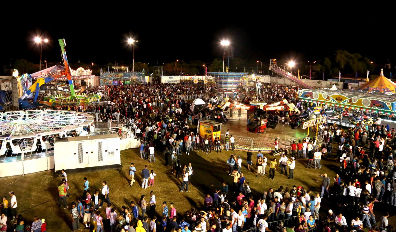 Parque de la Niñez Feliz en Estelí (13 Noviembre 2013)