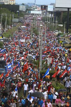 Nicaragua clama Paz, Vida y Justicia en caminatas multitudinarias para demandar castigo para los terroristas golpistas