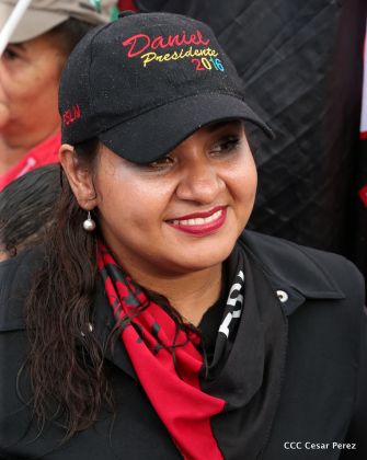 ¡Nicaragüenses caminan por la paz con fe y esperanza!