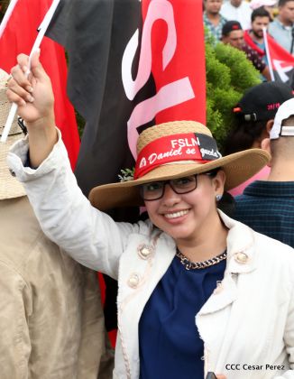 ¡Nicaragüenses caminan por la paz con fe y esperanza!