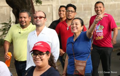 ¡Nicaragüenses caminan por la paz con fe y esperanza!