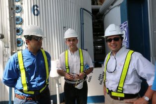 Vicepresidente Halleslevens destaca importancia de industria azucarera