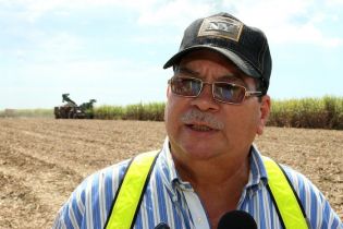 Vicepresidente Halleslevens destaca importancia de industria azucarera